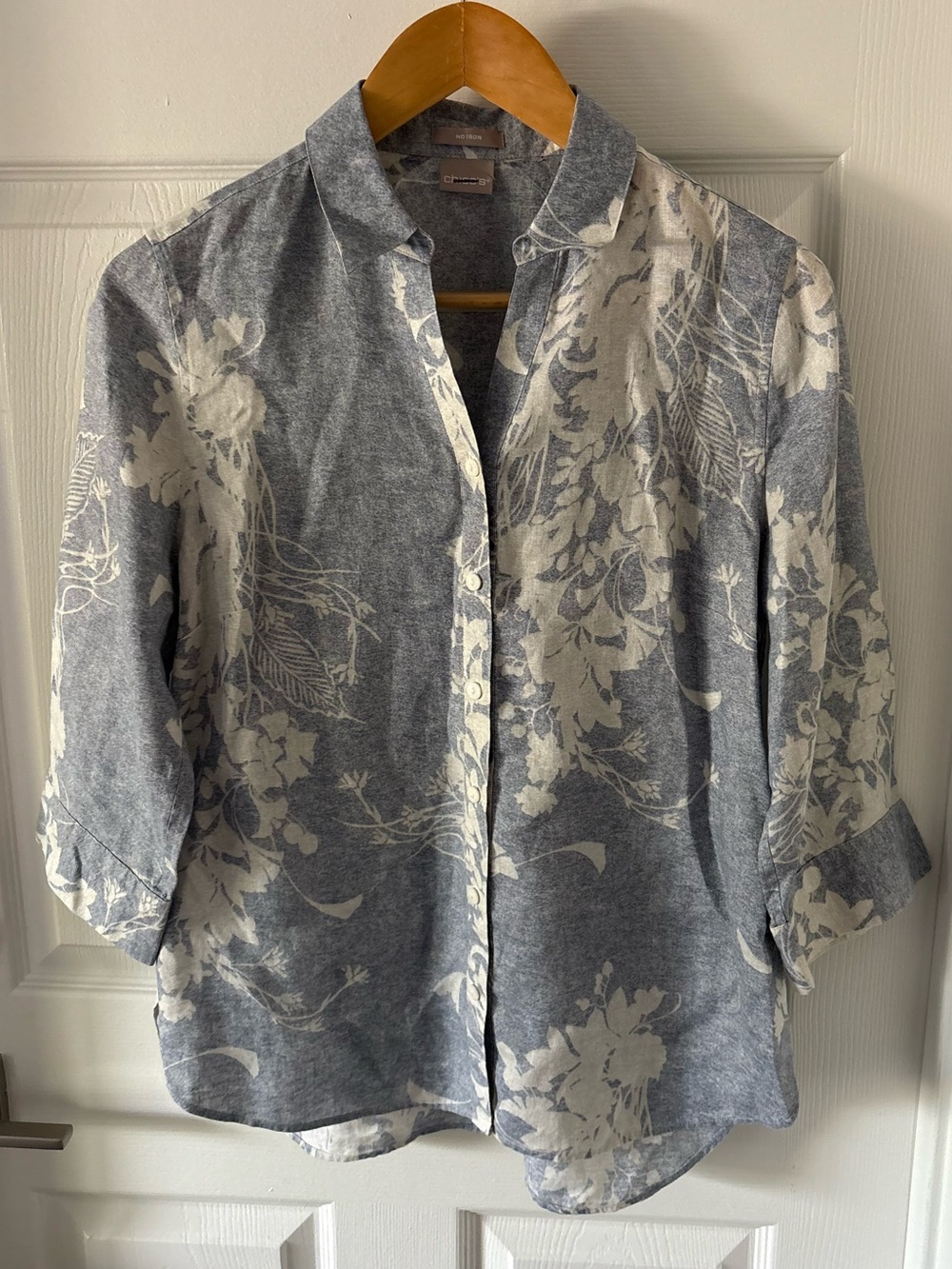 Chico's No-Iron 100% Linen Blue White Floral Botanical Blouse Shirt Size M